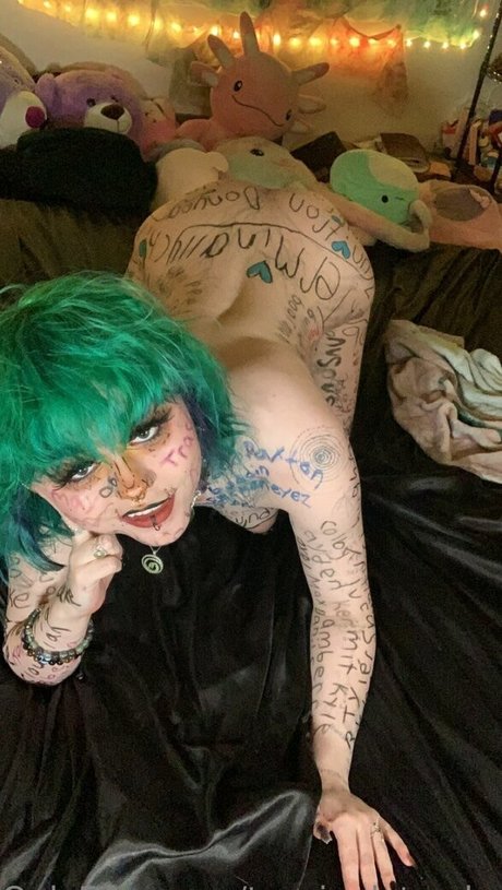 tranny onlyfans art naked pics