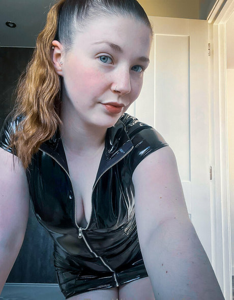 tarrawinterz pornstar sexy img