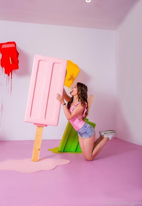 gjane adult star picture