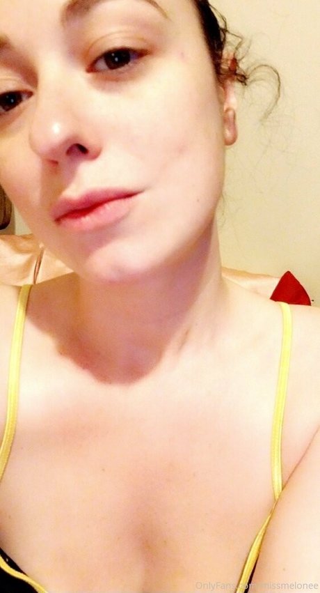 missmelonee model sexy picture