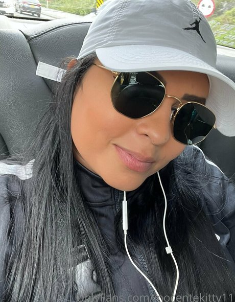 inocentekitty11 star porn images