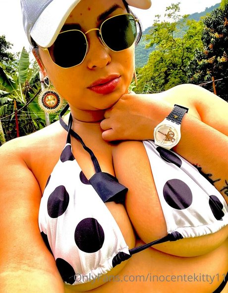 inocentekitty11 star nude picture