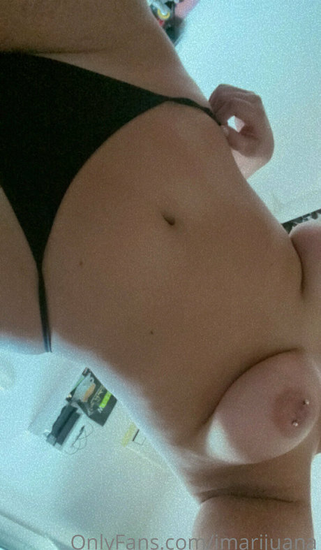 Imarijuana model pornographic pics