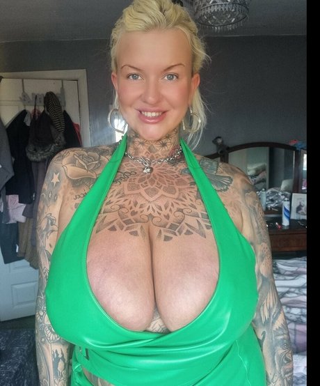 Katherine Masterman star erotic photo