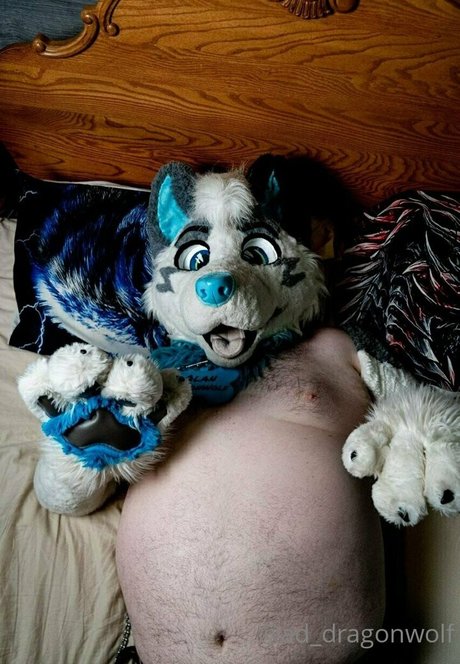 ad dragonwolf star sexy pics