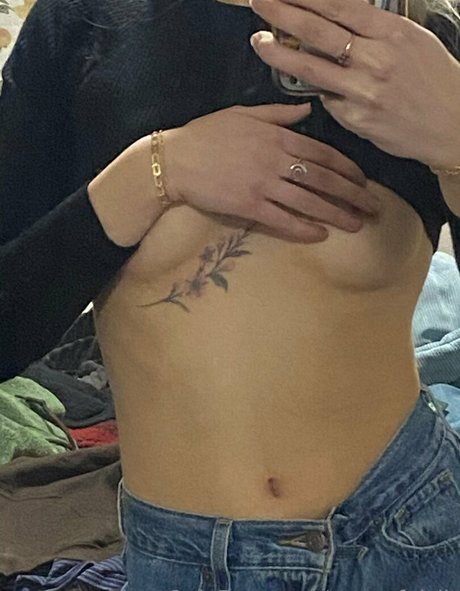 influencer girls onlyfans top image