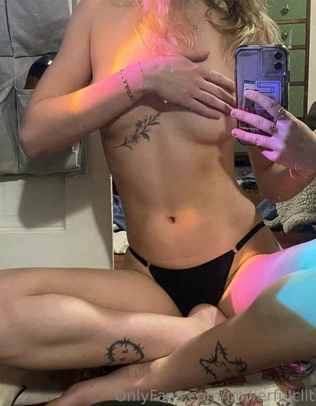 japanese teen onlyfans sex pic