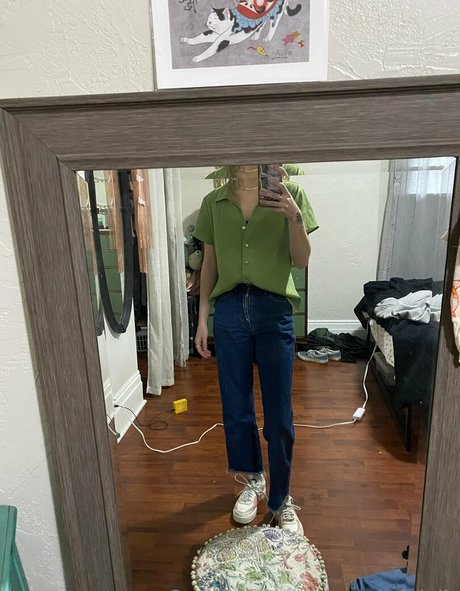 powerfulclit nude actress photo