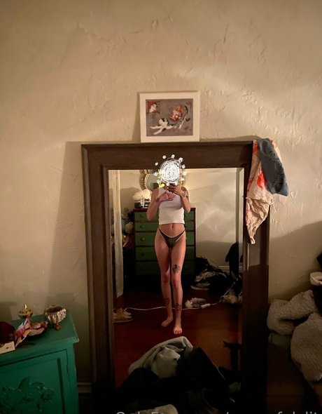 powerfulclit pornstar free pics