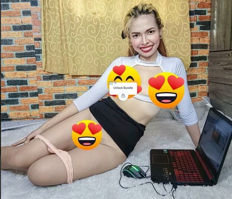 Mira Yenne pornstar pretty pictures