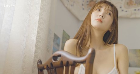 Lee Haein Leezy model exclusive pictures