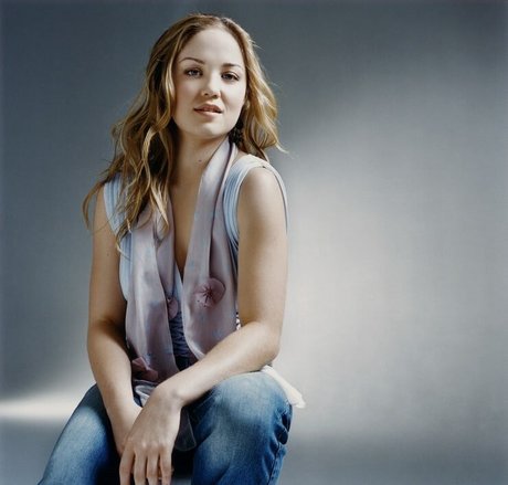 Erika Christensen pornstar top picture