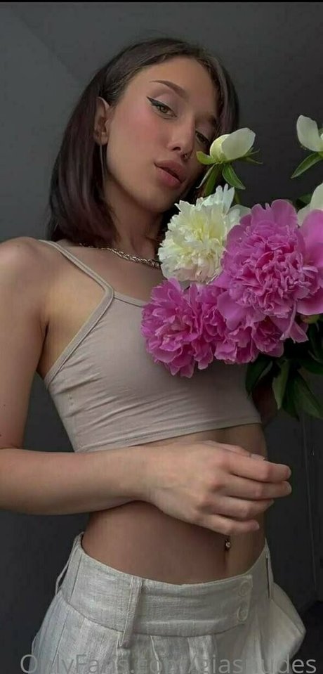 giasnudes sexy star picture