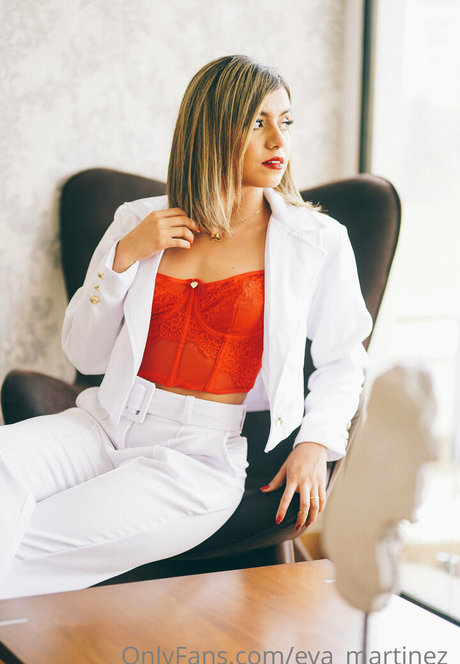 eva martinez perfect star image