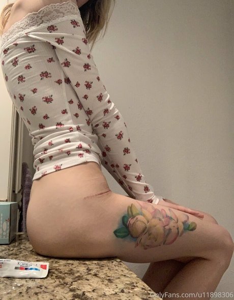 jasminecx pornstar sex photo