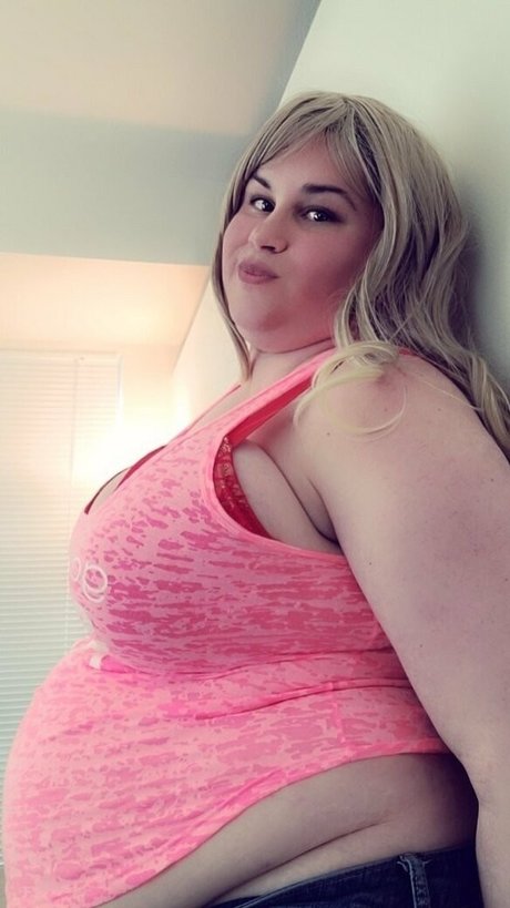 famous nude onlyfans free naked img