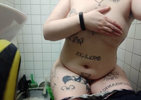 bitxhcraft pornstar pretty pictures