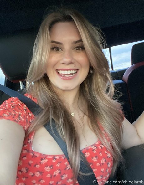chloelamb star adult img