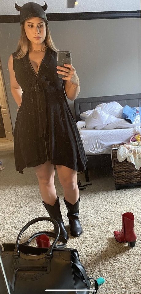 chloelamb xxx star photo