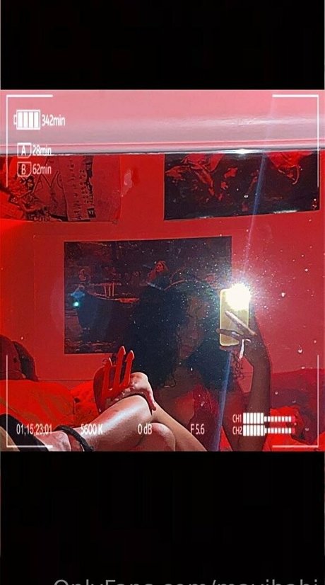 skinny blonde milf onlyfans top photos