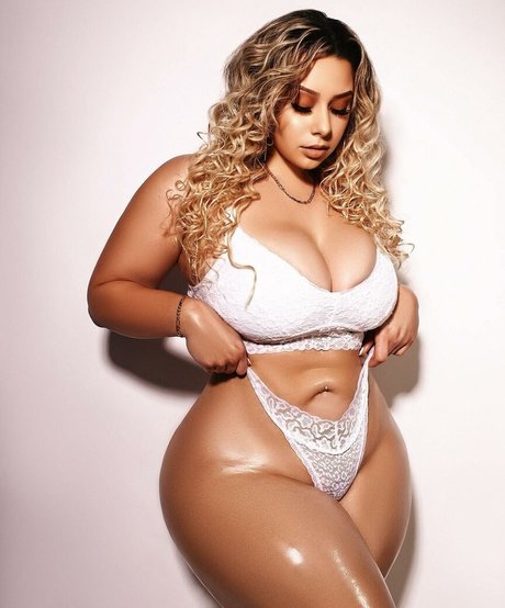 Blondiemami nudes pornstar photos