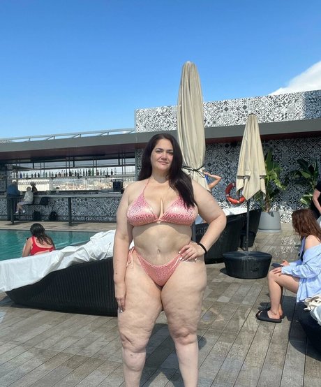 sexy mom onlyfans pretty picture