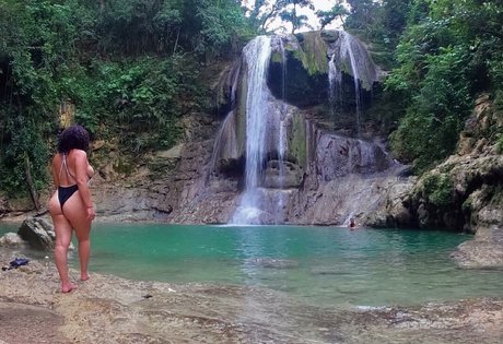 Tana Habibi pornstar adult img