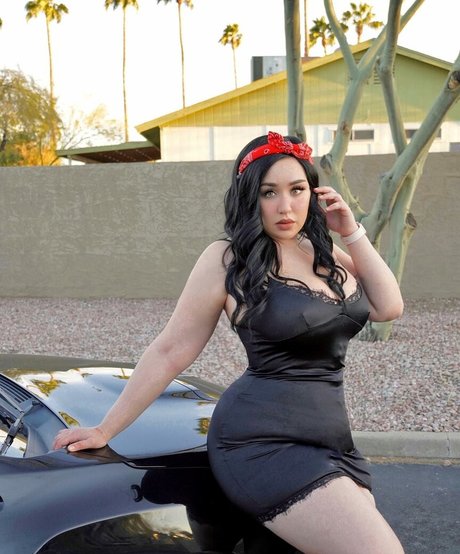 Tana Habibi pornstar nude photo