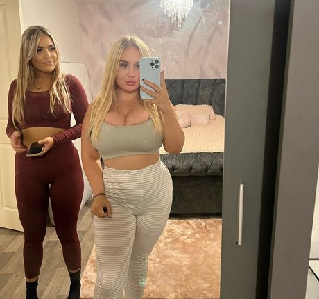 Molly O Shea adult actress galleries