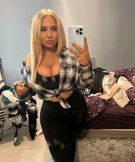 Molly O Shea pornstar adult galleries