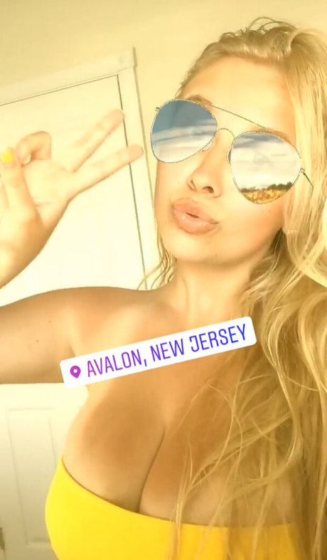 naked teen onlyfans porn pic