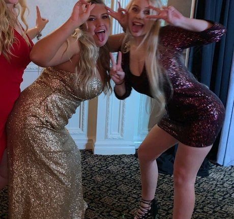 Rhiannon C pornstar adult img