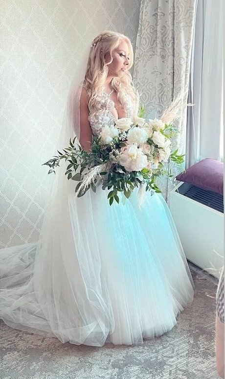 Rhiannon C xxx model images