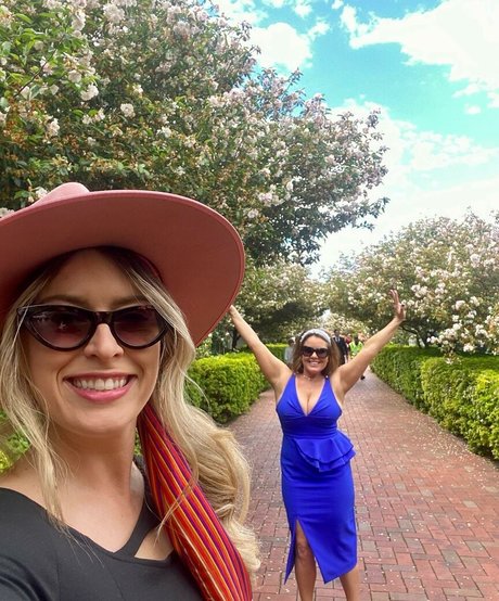 Chloe G sex model gallery