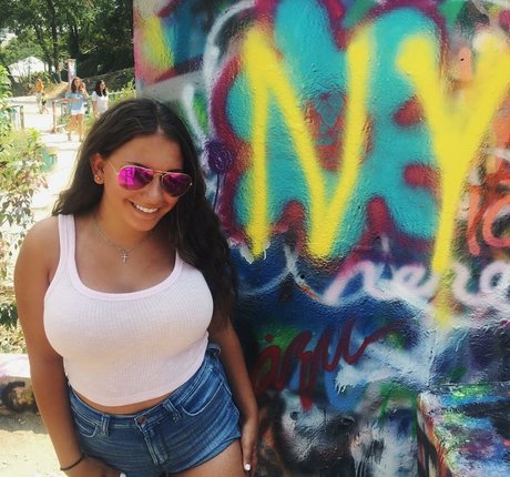 Jenna T star erotic picture