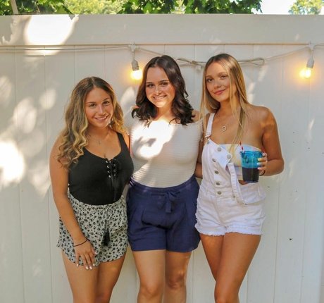 Jenna T adult model gallery