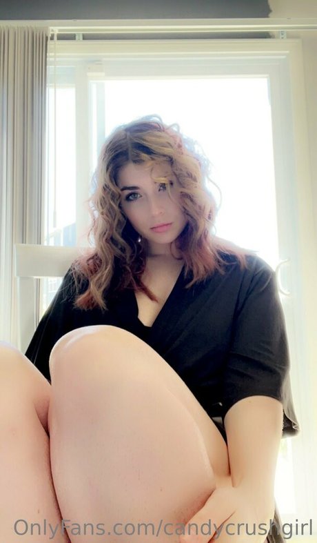 candycrushgirl nice model photo