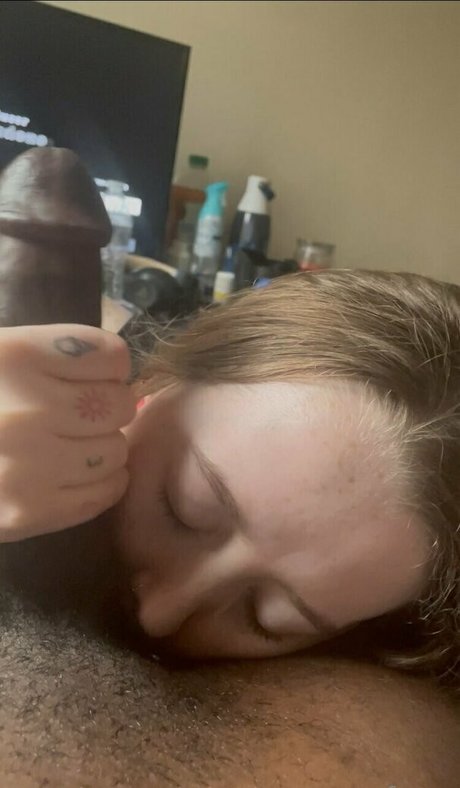 fruitonmycake model nude image