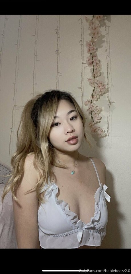 babiebeezz2 0 model naked gallery