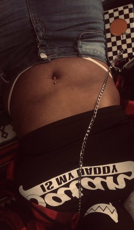 black xxx onlyfans beautiful naked pic