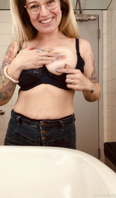 denalireese naked pornstar images