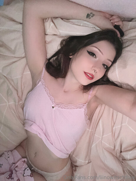 liinowitschfree model beautiful picture