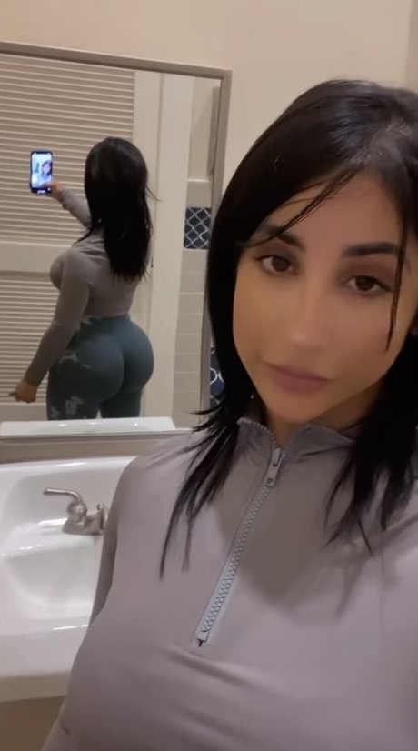 Hinataonig nudes star archive