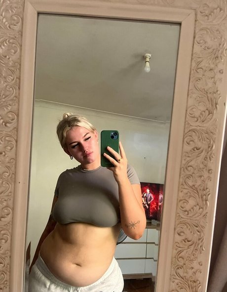 18 year old onlyfans porn archive