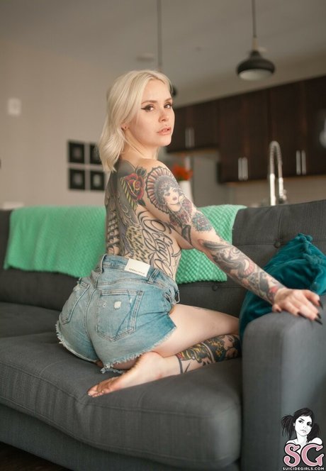 Tommilc erotic model archive