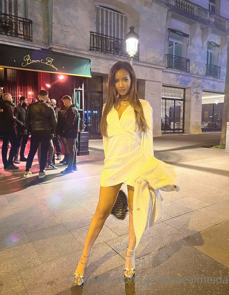 gabbydealmeida perfect actress pics