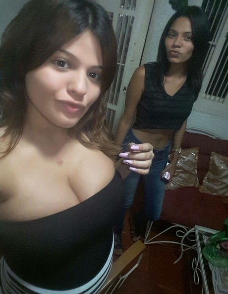 blonde shemale onlyfans hot naked photos