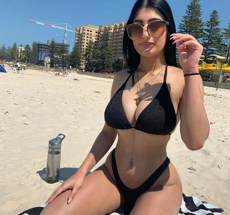 Busty Indian model sex image