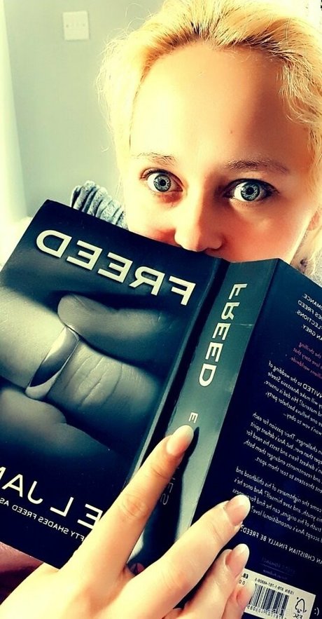 pegginglove sex star picture