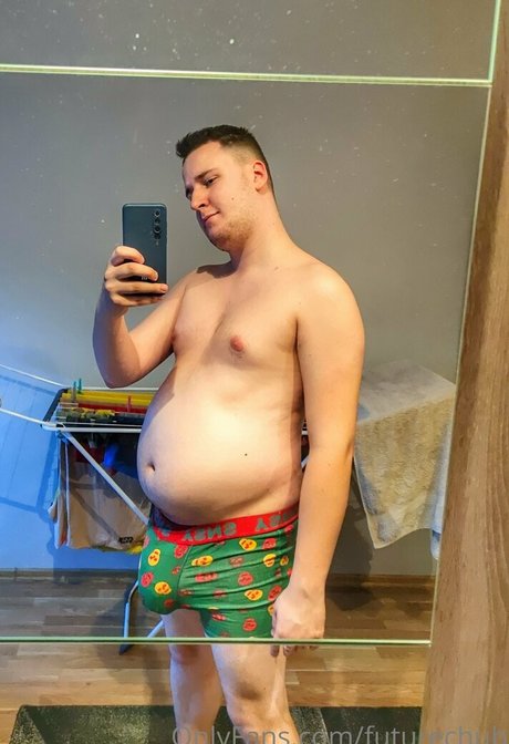 fat pussy onlyfans naked picture